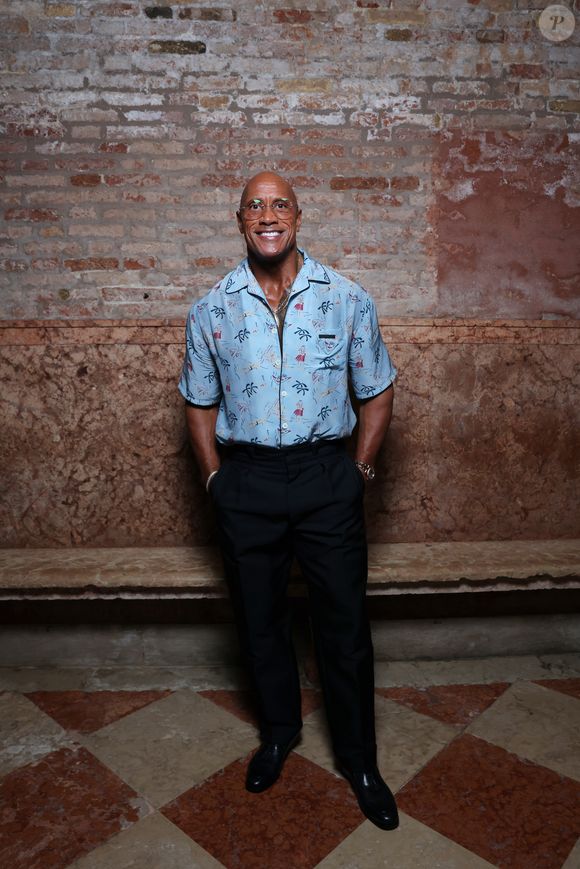 Dwayne Johnson emagreceu quase 30 quilos para o longa 'The Smashing Machine', que será lançado em breve