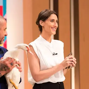 Paola Carosella e Henrique Fogaça: o registro circulou na rede social neste sábado (19) e surpreendeu muitos internautas