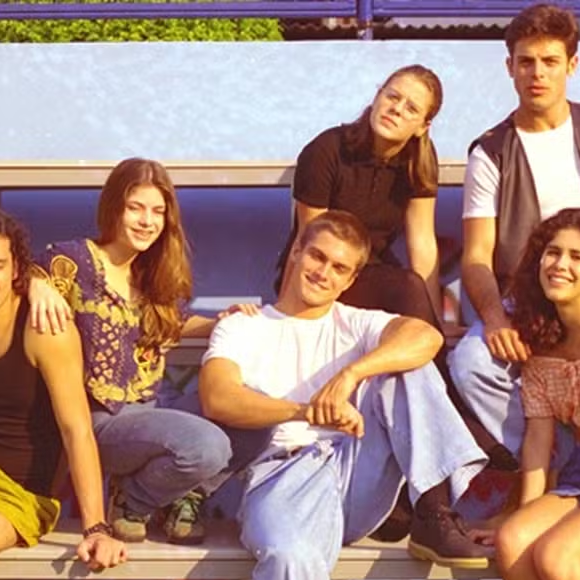 Malhação 1995: a TV Globo foi multada por colocar a cena no ar sem autorização prévia do Juizado de Menores do Rio