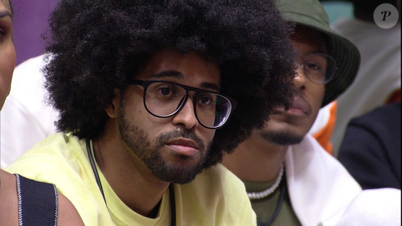 BBB 22 – Luciano Estevan (Câncer): Canceriano, Luciano buscava a fama, mas conquistou uma eliminação precoce. Hoje atua como influenciador, dançarino e ator