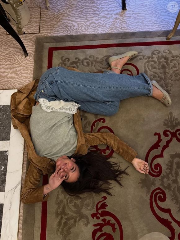 Com tons de oliva e marrom, o novo Dunk Low mistura estética retrô, textura marcante e conforto para o dia a dia