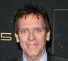 Longe do consultório médico, Hugh Laurie encara um novo desafio em Legacy of Spies. A série é inspirada nos livros O Espião que Saiu do Frio e O Legado dos Espiões, do escritor John le Carré, e mergulha em um universo de segredos, traições e disputas políticas