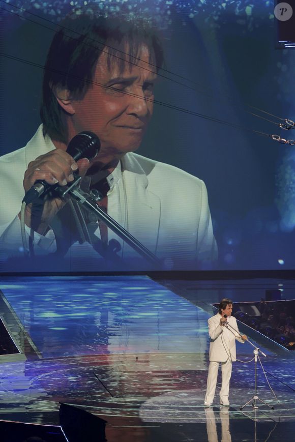 Roberto Carlos volta para mais uma edição do especial de fim de ano, que será exibido no próximo dia 23