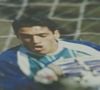 A rotina de concentração do Palmeiras ganhou um compromisso inesperado em 1996. O goleiro Marcelo Moreira e o então jogador Fernando Diniz precisaram deixar o grupo para trabalhar como mesários durante as eleições municipais de São Paulo. A história foi contada por Marcelo à ESPN