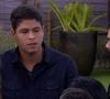'Pelo amor de Deus! Amanhã tem 50 mil em jogo. A senhora prefere não pegar? Não, pelo amor de Deus!': disparou Guilherme para Delma sobre 'Pegar ou Guardar' no 'BBB 25'