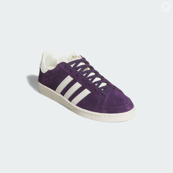 Adidas Jabbar Lo, seguindo os passos do Samba e do Gazelle, mas em uma versão mais moderna e atualizada