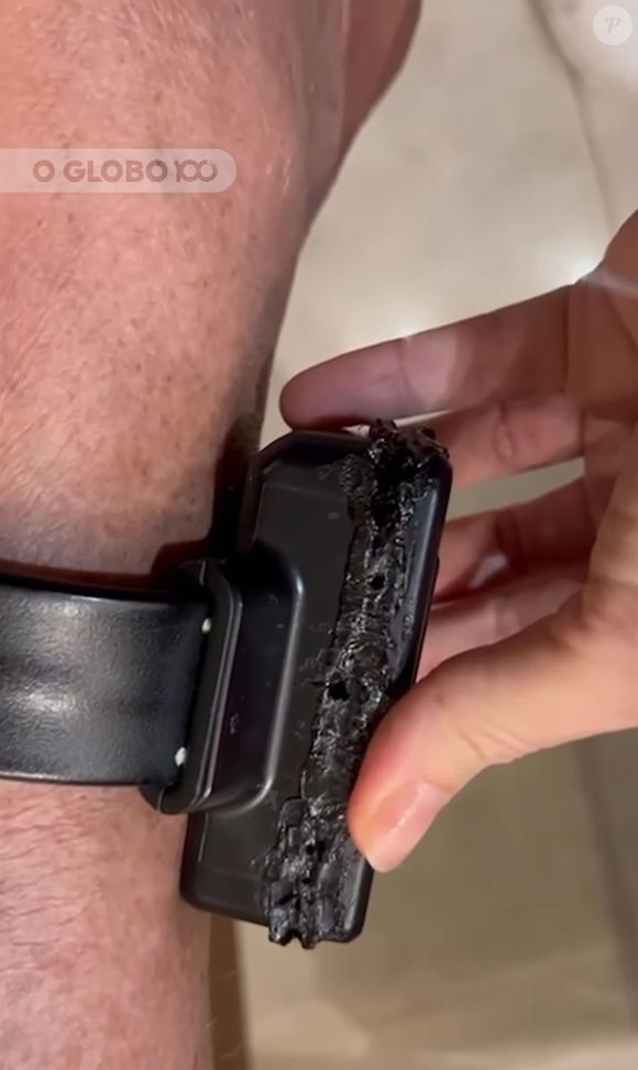 Imagens da tornozeleira eletrônica usada por Jair Bolsonaro foram registradas pela Polícia Federal