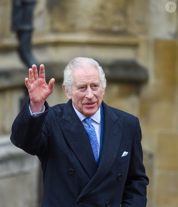 O Rei Charles III concedeu que o filho, Príncipe William, e sua esposa Kate Middleton teriam o direito de conceder patentes ou garantias reais.
