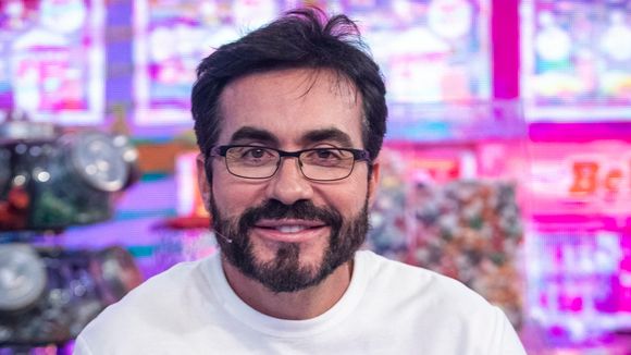 Padre Fábio de Melo na Justiça: religioso do 'Domingão', da Globo, processa aéreas e pede indenização por voo adiado no Natal