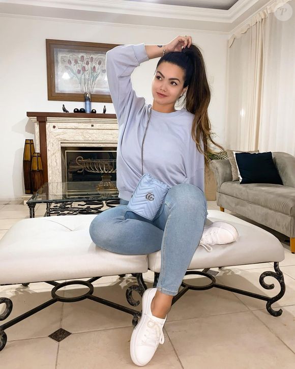 Suzanna Freitas, que já emagreceu aproximadamente 20kg com uma dieta regrada e prática de atividades físicas, falou sobre o uso do remédio em seu perfil no Instagram.