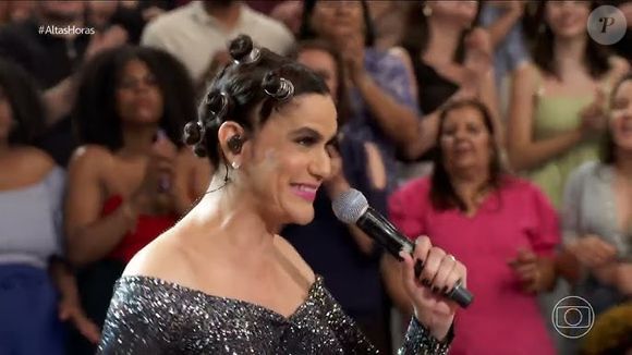 2. Gilmelândia

Cantora, foi vocalista da Banda Beijo entre 1998 e 2001, embalando o axé com hits como "Bate Lata". Fãs já especulam se a artista, conhecida pelo carisma e improviso, vai “fazer uma Maionese” no reality — referência divertida à música que virou marca registrada em suas apresentações solo.