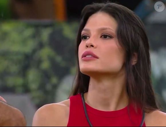 'BBB 25': Vitória Strada afirmou que percebeu o quanto estava viciada em nicotina.