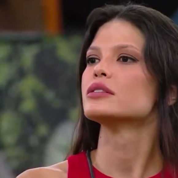 'BBB 25': Vitória Strada afirmou que percebeu o quanto estava viciada em nicotina.