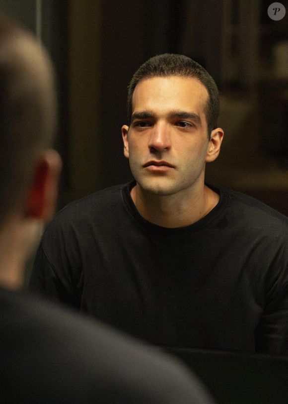 Doente, Afonso (Humberto Carrão) afirma que não irá continuar se tratando na novela 'Vale Tudo' e no capítulo de 5 de setembro de 2025, sexta-feira