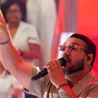 Belo condenado na Justiça por 'bolo': nova reviravolta obriga cantor a pagar mais de R$ 200 mil em indenização após faltar a show em SP