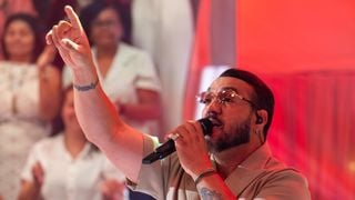 Belo condenado na Justiça por 'bolo': nova reviravolta obriga cantor a pagar mais de R$ 200 mil em indenização após faltar a show em SP