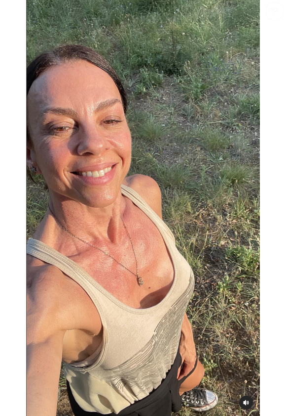 Para a surpresa de muitos, Carla Marins apagou as fotos pouco tempo depois da publicação