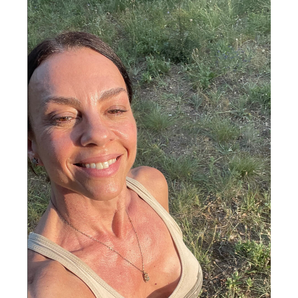 Para a surpresa de muitos, Carla Marins apagou as fotos pouco tempo depois da publicação