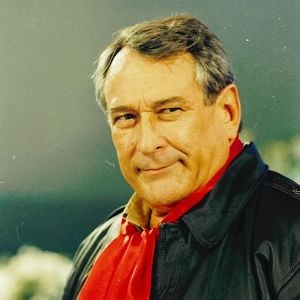 Paulo Goulart, da novela 'Zazá', morreu em 2014 por conta de tumor no mediastino