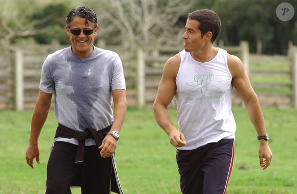 Felipe Folgosi com Marcos Paulo na novela 'Começar de Novo' (2004)
