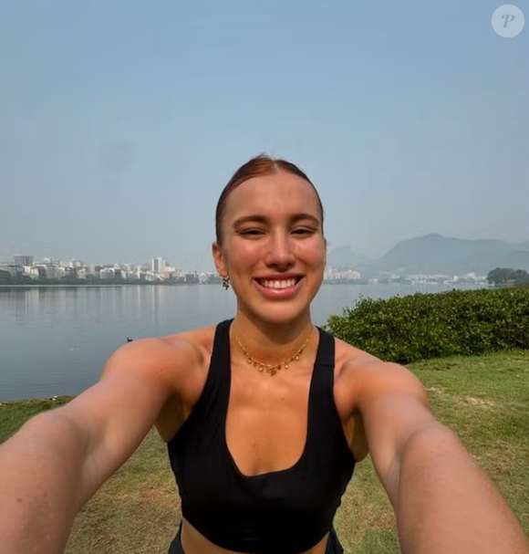 Manu Cit ganhou destaque na internet ao produzir conteúdos sobre rotina fitness e a conciliação entre treinos, dieta e a faculdade de Medicina na Universidade Federal do Rio de Janeiro - curso que acabou deixando para se dedicar à carreira de empreendedora