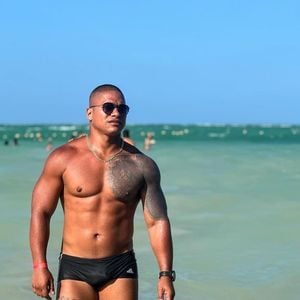 Thiago Gonçalves comentou um vídeo que une duas figuras das quais Jojo Todynho não esconde seu asco: a apresentadora Cariúcha e o presidente Lula