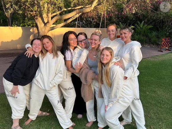 Ashley Tisdale revelou que amava o grupo no começo, mas começou a se sentir excluída pelas amigas