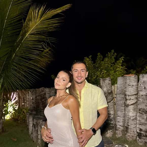 Quem também se manifestou foi Hariany Almeida, ex-participante do Big Brother Brasil, que vive um relacionamento com Renan Machado desde o Réveillon de 2026