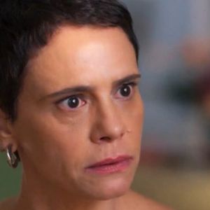 Celina (Malu Galli) vende Paladar por medo de Odete