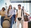 Camila Queiroz e Klebber Toledo surgem com a filha Clara em rara aparição no aeroporto e mantêm tradição de discrição familiar