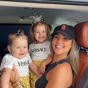 Filhas de Virginia Fonseca, Maria Alice e Maria Flor com frequência combinam looks