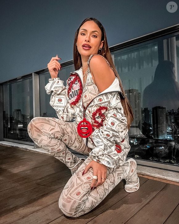 Além do visual, Sarah Andrade deu início a uma nova jornada profissional