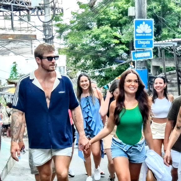 Passeio de Juliette e do noivo, Kaique Cerveny, pela comunidade do Vidigal, no Rio de Janeiro, gerou críticas de alguns internautas: 'Foi mostrar como os pobres vivem, é como ir ao zoológico'