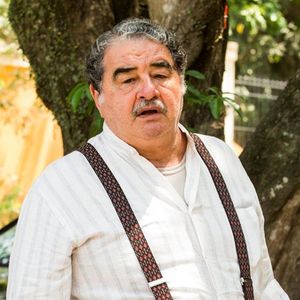 Otavio Augusto também destaca a parceria com Grazi Massafera na novela ‘A Lei do Amor’ e elogiou o trabalho da atriz em uma série, provavelmente, ‘Verdades Secretas’