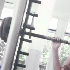 Antes da fama, Tamires Assis 'foi e voltou' diversas vezes com os fios loiros