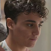 Qual é o final de Guto em 'Garota do Momento'? Filho de Anita decide entre amor à distância e independência longe de Vinícius