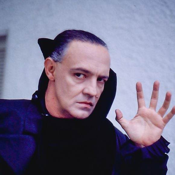 Ney Latorraca voltou para a Globo em 1991 e viveu o vampiro conde Vlad de 'Vamp'