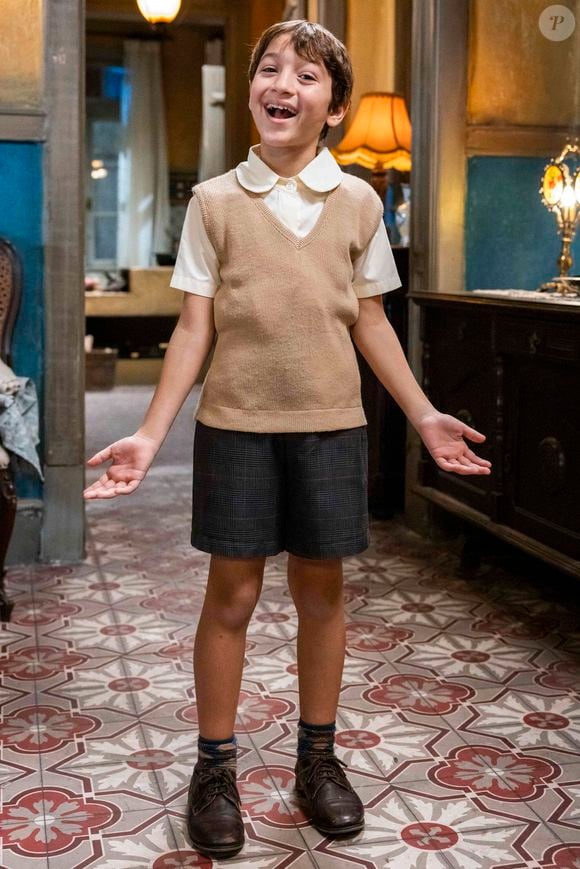 Davi Malizia, o Samir de Êta Mundo Melhor, passou mal e a Globo cortou 12 cenas com o ator mirim