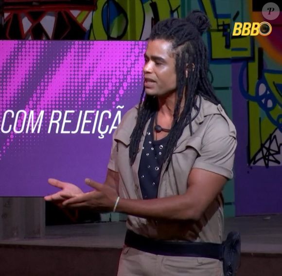 O brother admitiu erro ao votar em Aline, mas justificativas repetitivas geraram impaciência no público.
