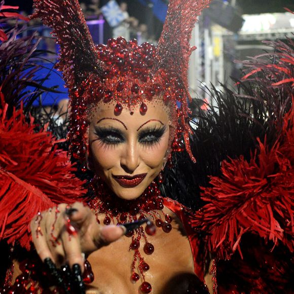 Sabrina Sato desfila na Vila Isabel há mais de 10 anos
