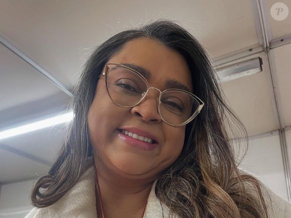 Irmã de Preta Gil, Nara reuniu fotos da artista em um post emocionante