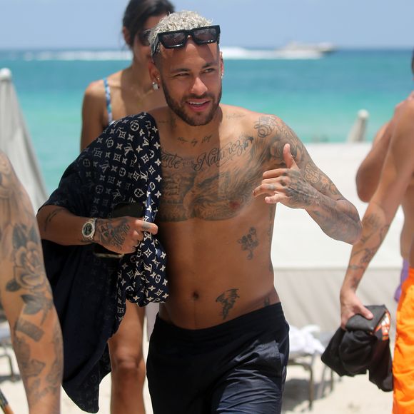 Craque do futebol brasileiro é novamente citado em treta de famosos e vê seu relacionamento com Bruna Biancardi ser colocado à prova