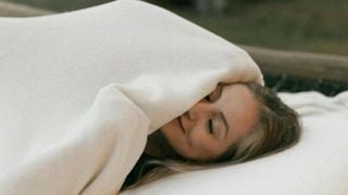 Segundo a psicologia, o que significa gostar mais de frio do que de calor? Entenda a relação entre clima e estilo de vida