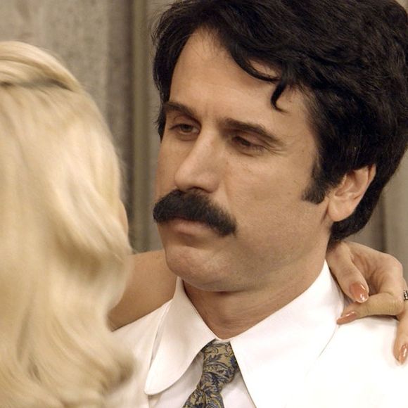 Ernesto (Eriberto Leão) ressuscita do mundo dos mortos em 'Êta Mundo Melhor!'