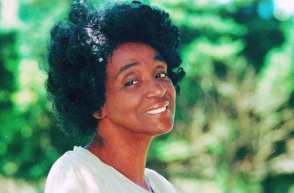 Atriz Léa Garcia em foto da novela 'A Viagem' (1994)