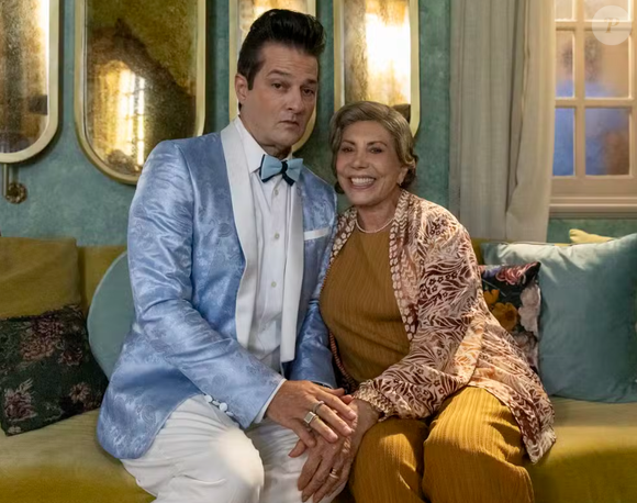 Marcelo Serrado, como Crô, nos bastidores com Arlete Salles na novela Três Graças': muita confusão