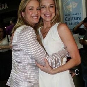Amizade de Luana Piovani e Ticiane Pinheiro ficou estremecida por três anos. O motivo? O veto da atriz a uma entrevista gravada com a apresentadora