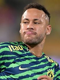 Adeus, menino Ney?! Neymar mais sério, discreto e dedicado para a Copa 2026: a postura do camisa 10 do Brasil na concentração