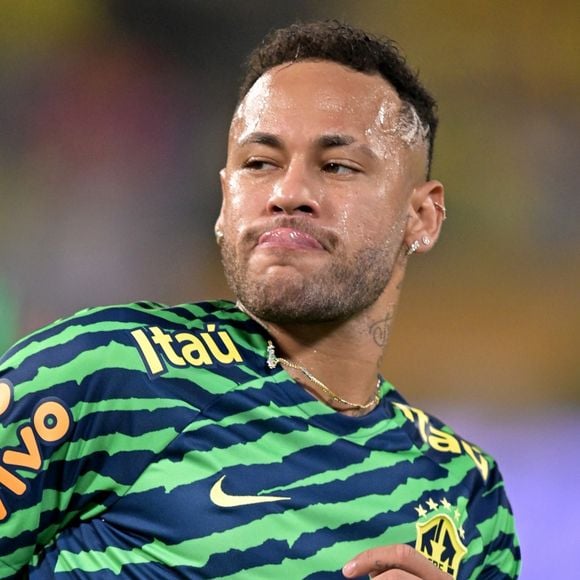 Adeus, menino Ney?! Neymar mais sério, discreto e dedicado para a Copa 2026: a postura do camisa 10 do Brasil na concentração