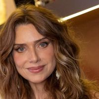 Batata-doce logo no café da manhã: a dieta anti-inflamatória de Letícia Spiller, no ar em 'Coração Acelerado', tem suco preparado com o poderoso alimento